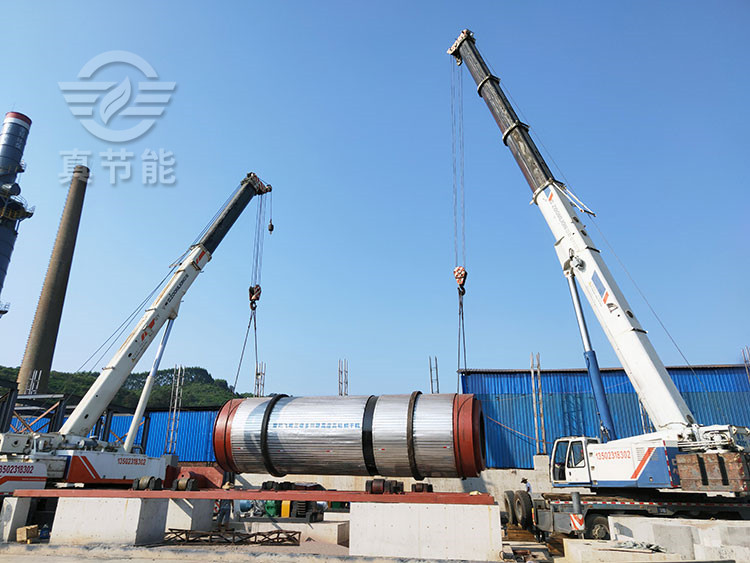 真節能酒糟烘干機吊裝現場