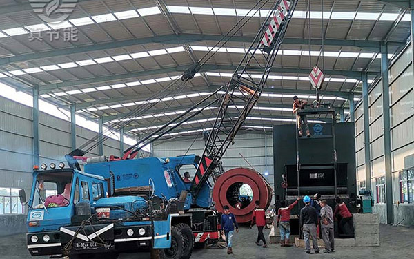 發(fā)酵飼料烘干設備吊裝現場